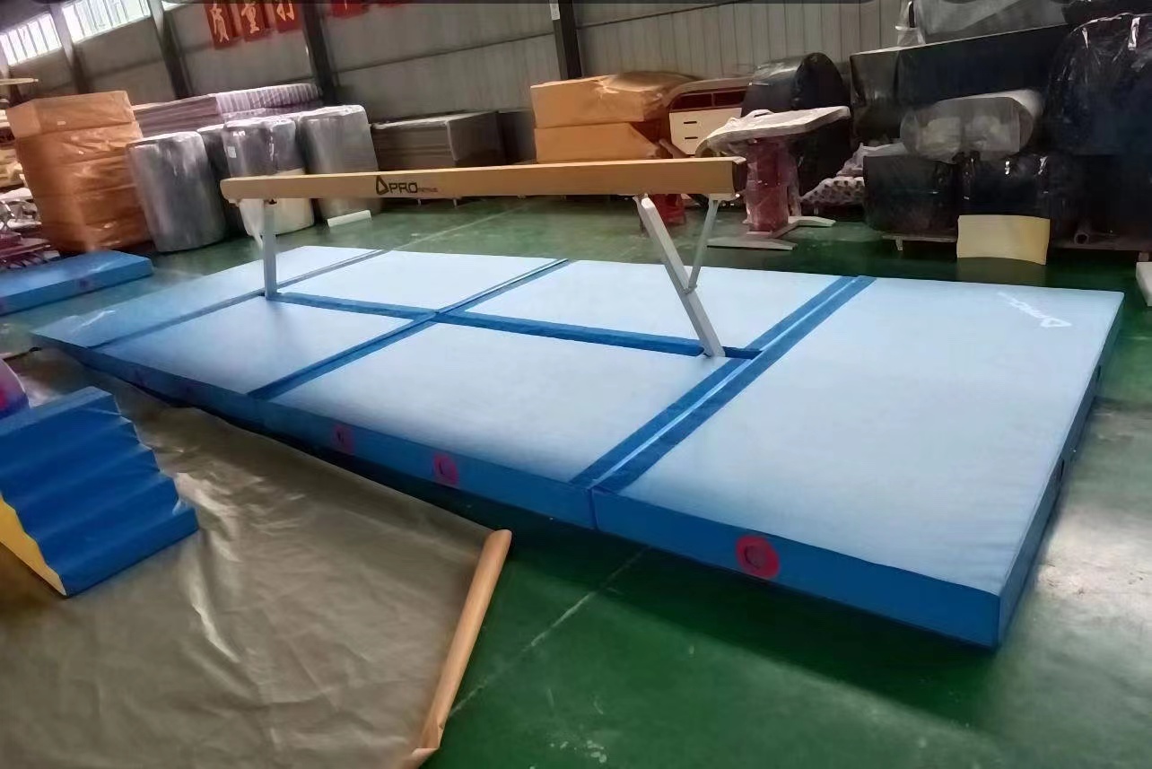 Gymnastics Floor Balance Beam  - огляд і ціна Gymnastics Beam Floor